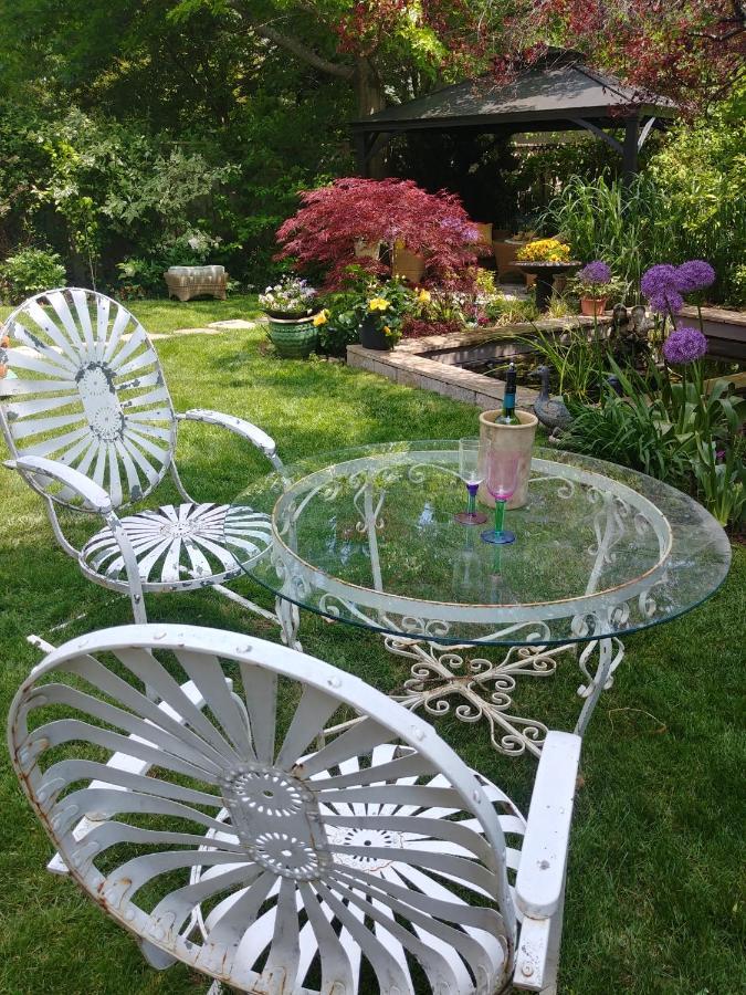 Twiningretreat Bed & Breakfast Niagara-on-the-Lake Dış mekan fotoğraf